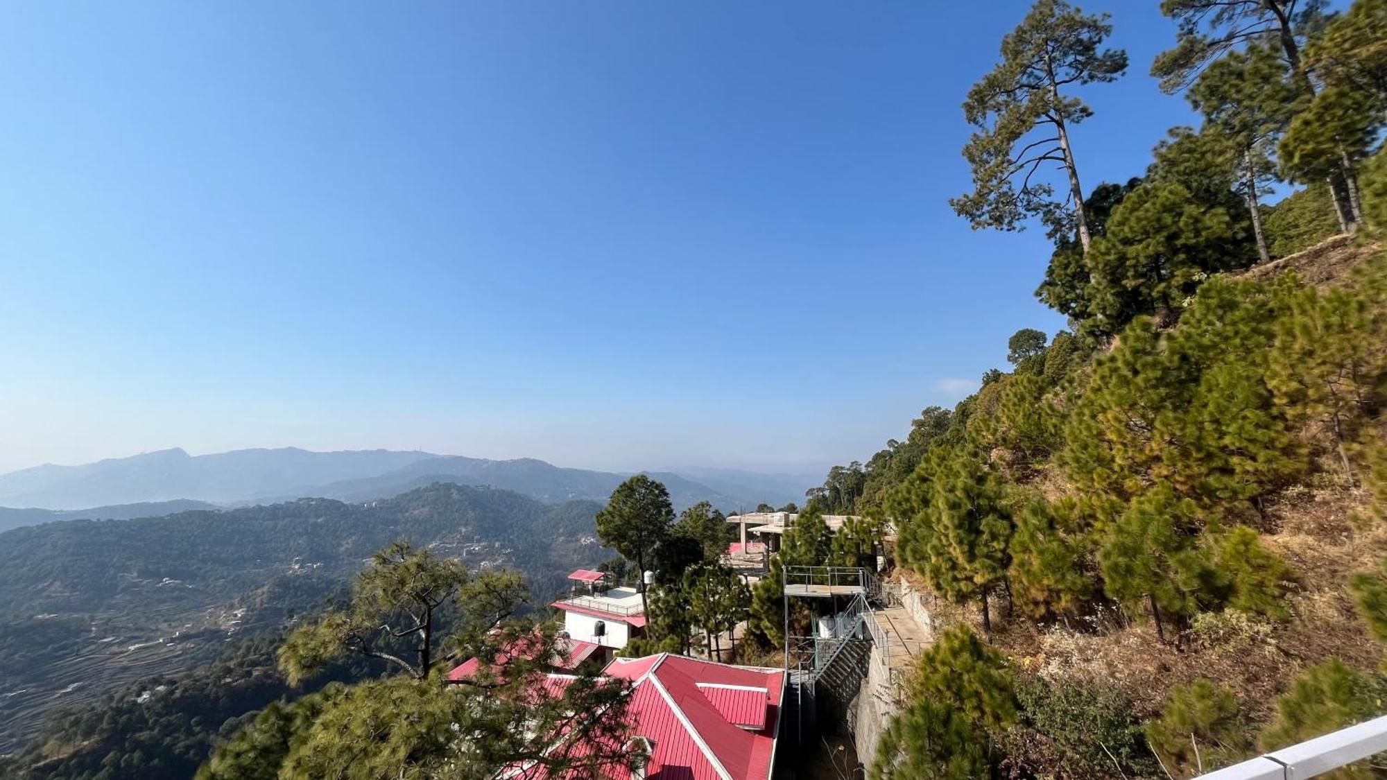 Hotel Le Halcyon , Kasauli Solan Exterior photo