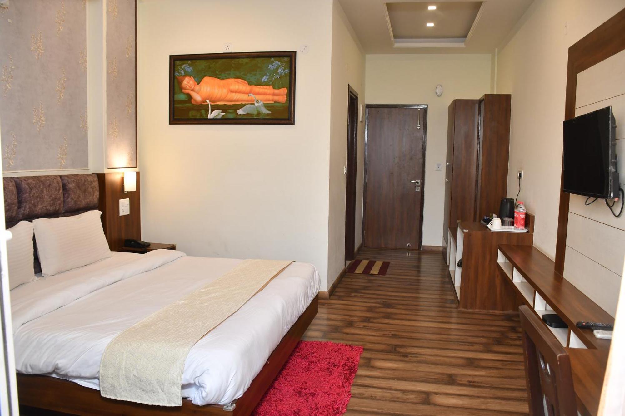 Hotel Le Halcyon , Kasauli Solan Exterior photo